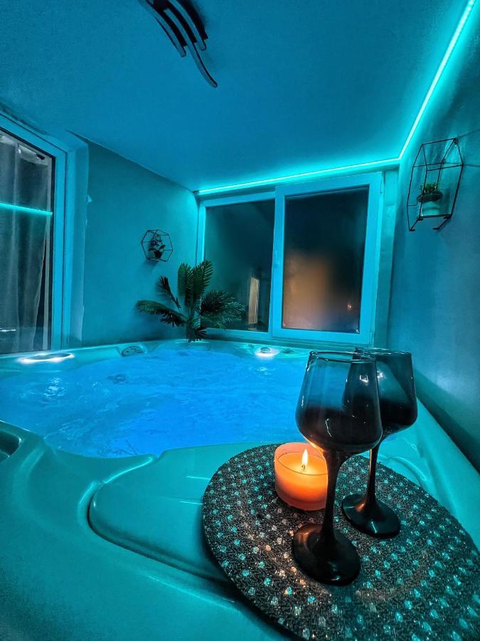 Luxor - Jacuzzi&Cozy Apartments Sibiu Exteriör bild