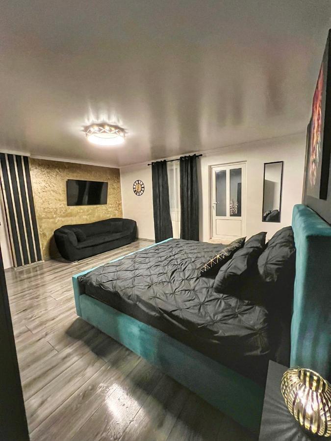Luxor - Jacuzzi&Cozy Apartments Sibiu Exteriör bild