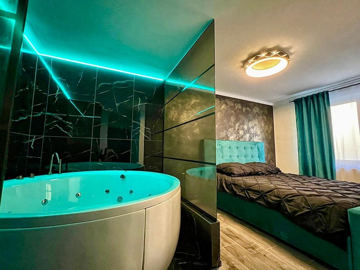 Luxor - Jacuzzi&Cozy Apartments Sibiu Exteriör bild