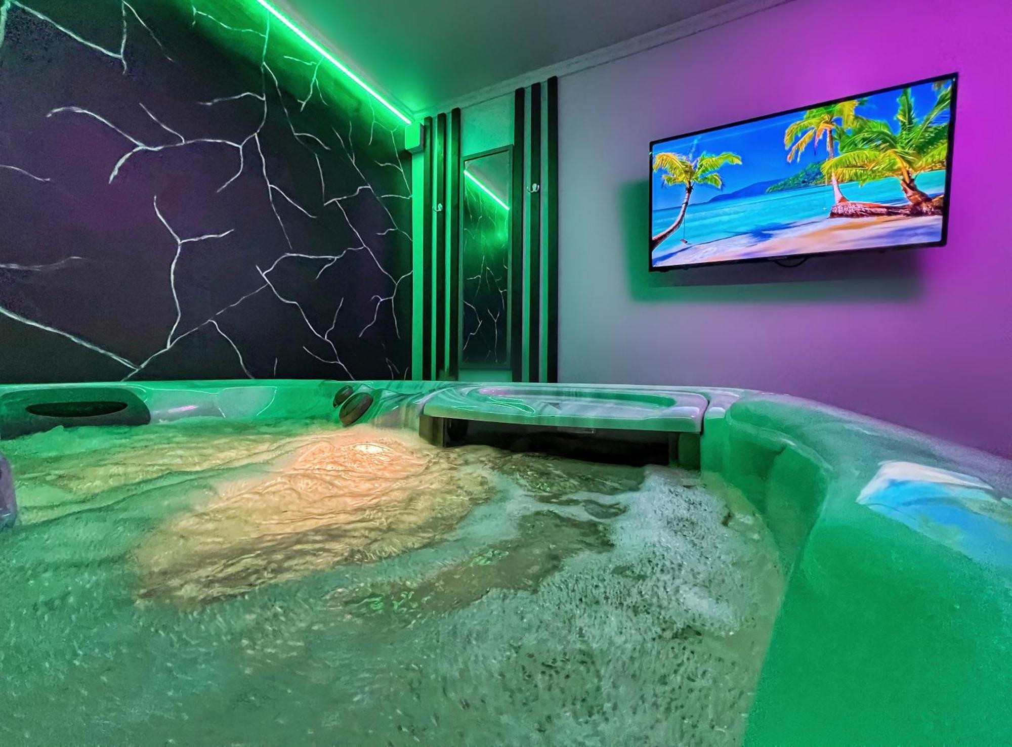 Luxor - Jacuzzi&Cozy Apartments Sibiu Exteriör bild